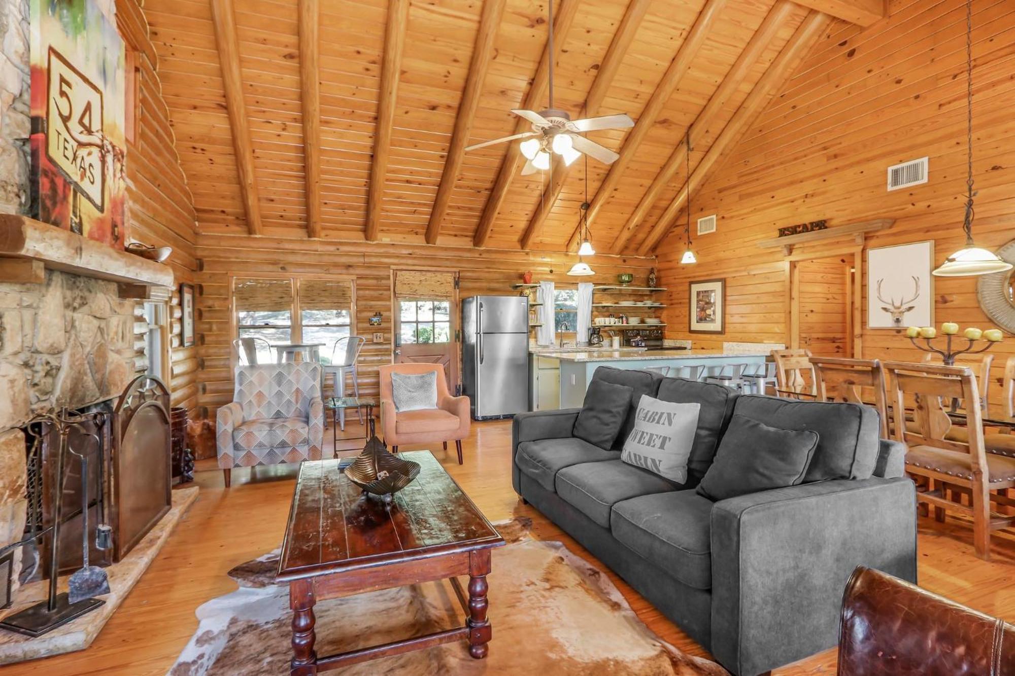 Falls Log Home Wimberley Exteriér fotografie